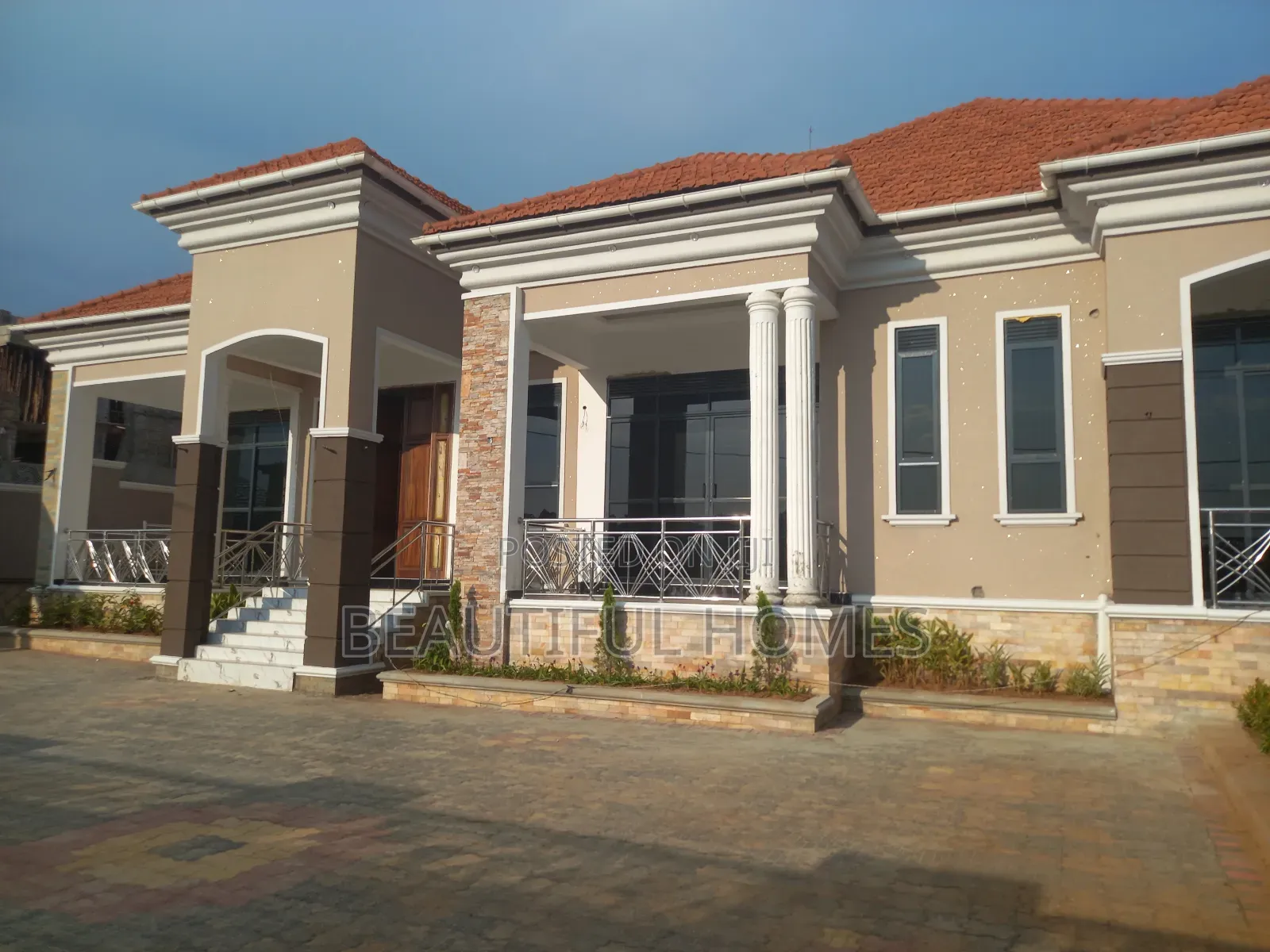 Furnished 5bdrm Bungalow in Najjera, Kira for sale