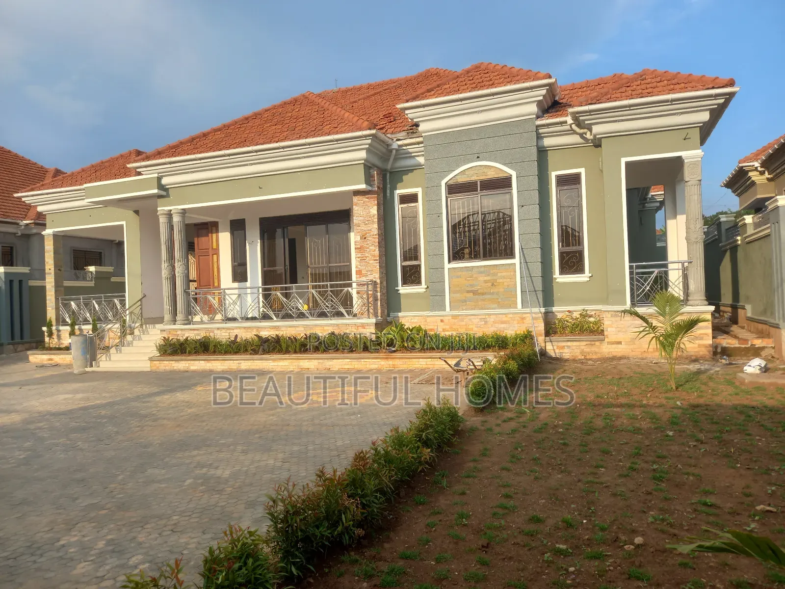 Furnished 5bdrm Mansion in Najjera, Kira for sale