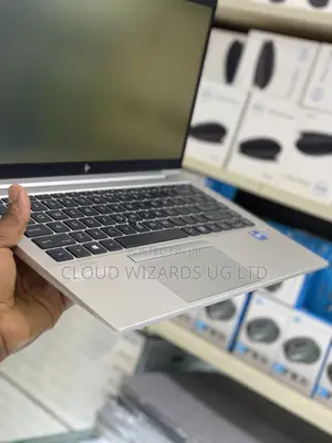 Laptop HP EliteBook 840 G7 18GB Intel Core I5 SSHD (Hybrid) 512GB