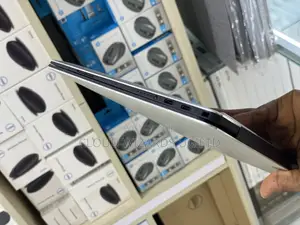 Laptop Dell XPS 13 16GB Intel Core I7 SSHD (Hybrid) 512GB
