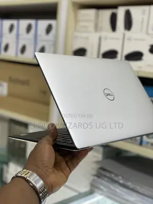 Laptop Dell XPS 13 16GB Intel Core I7 SSHD (Hybrid) 512GB