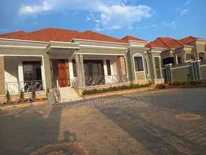 Furnished 5bdrm Bungalow in Najjera, Kira for sale
