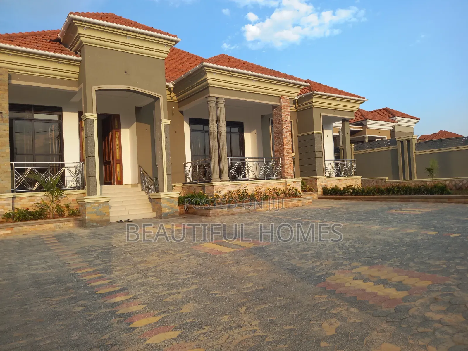 Furnished 5bdrm Mansion in Najjera, Central Division for sale