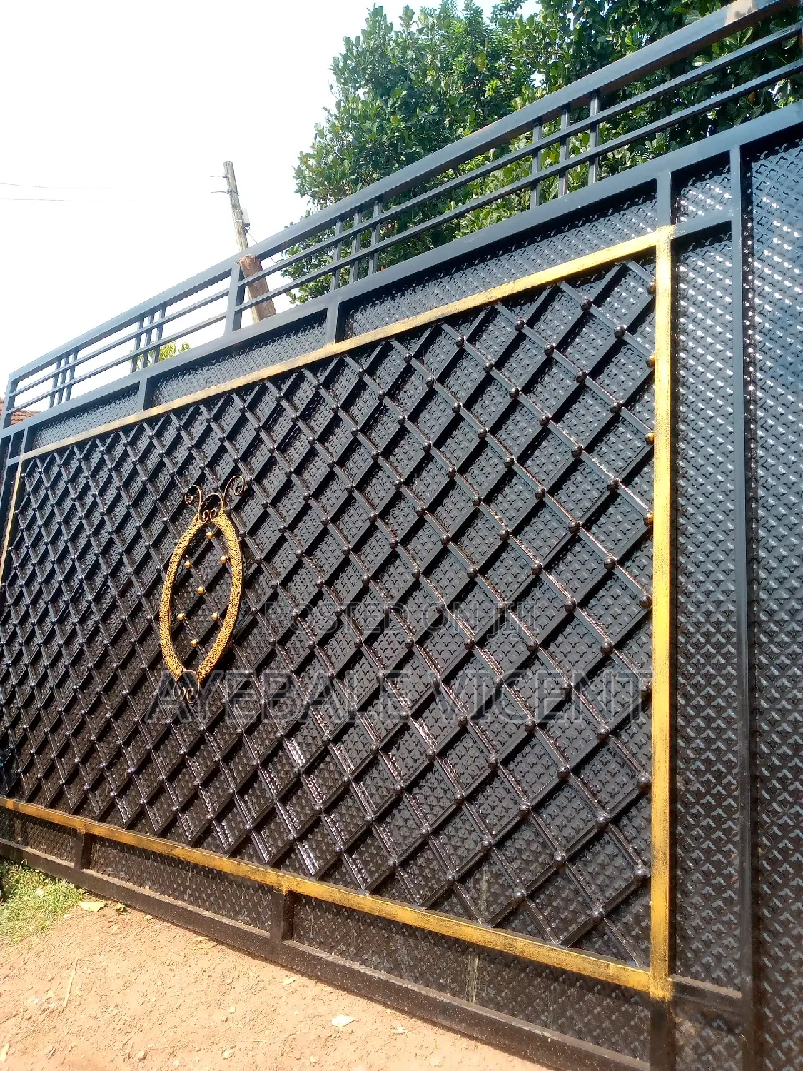 Sliding Gates for Perimeter Wall