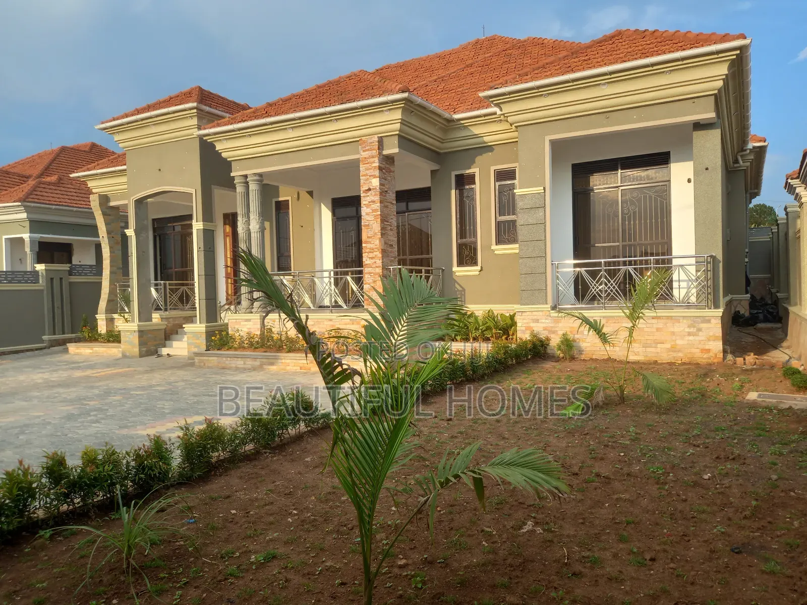 Furnished 5bdrm Mansion in Najjera, Central Division for sale