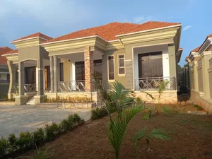 Furnished 5bdrm Mansion in Najjera, Central Division for sale