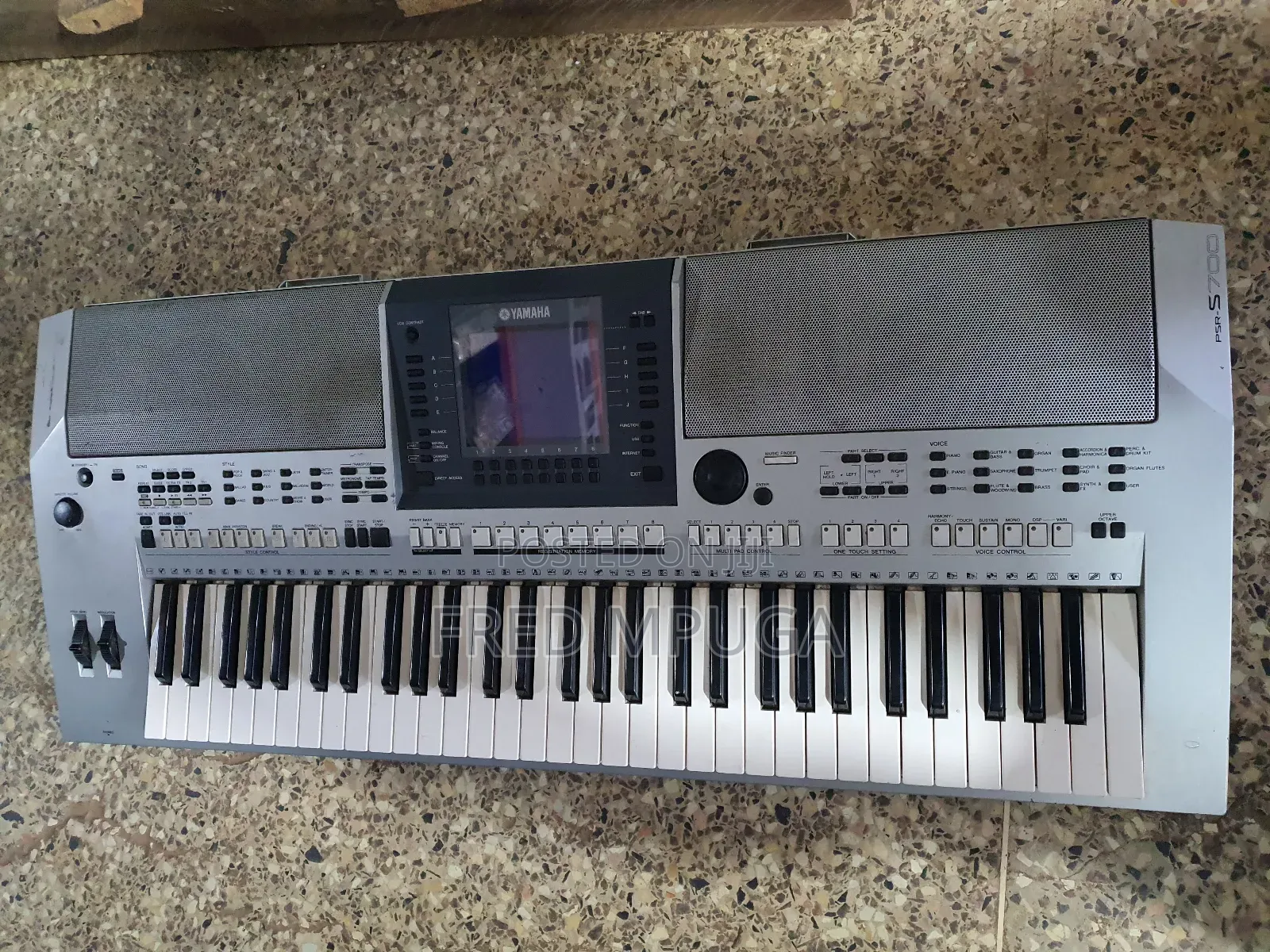Yamaha Keyboard PSR S700