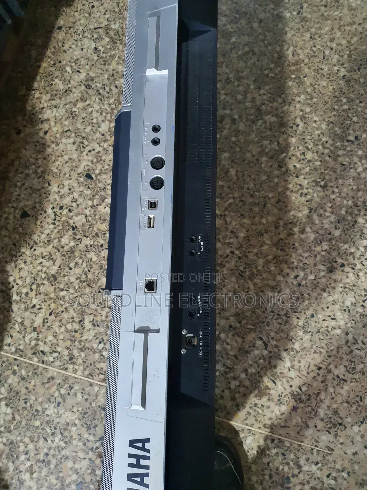 Yamaha Keyboard PSR S700