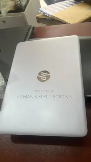Laptop HP EliteBook 840 G3 8GB Intel Core I5 SSD 256GB