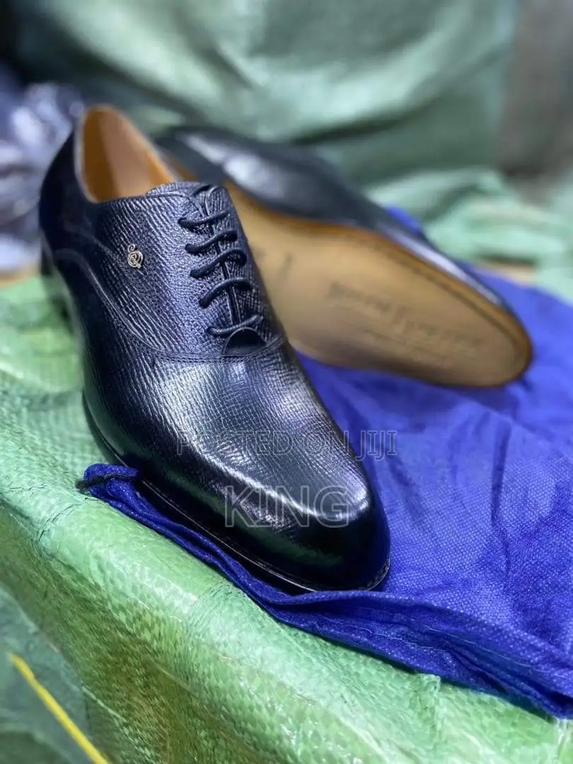 Soothing Gent Leather