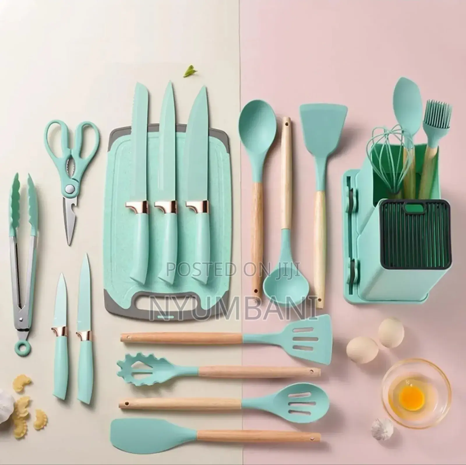 Silcon Spoon Set With Knives