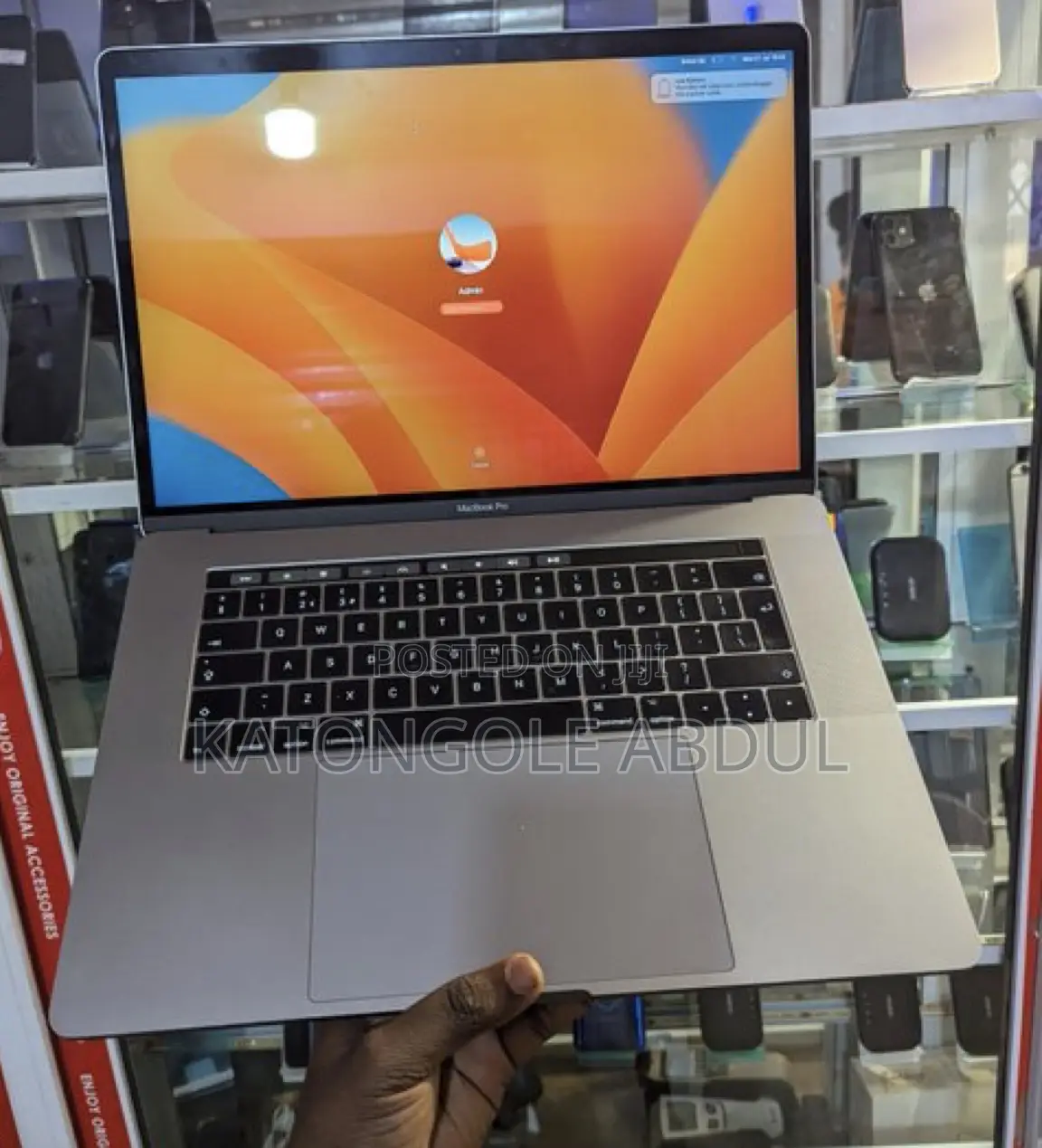 Laptop Apple MacBook Pro 16GB Intel Core I7 SSD 512GB