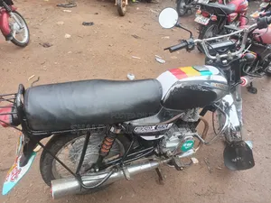 Bajaj Boxer 2017 Black