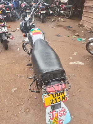 Bajaj Boxer 2017 Black