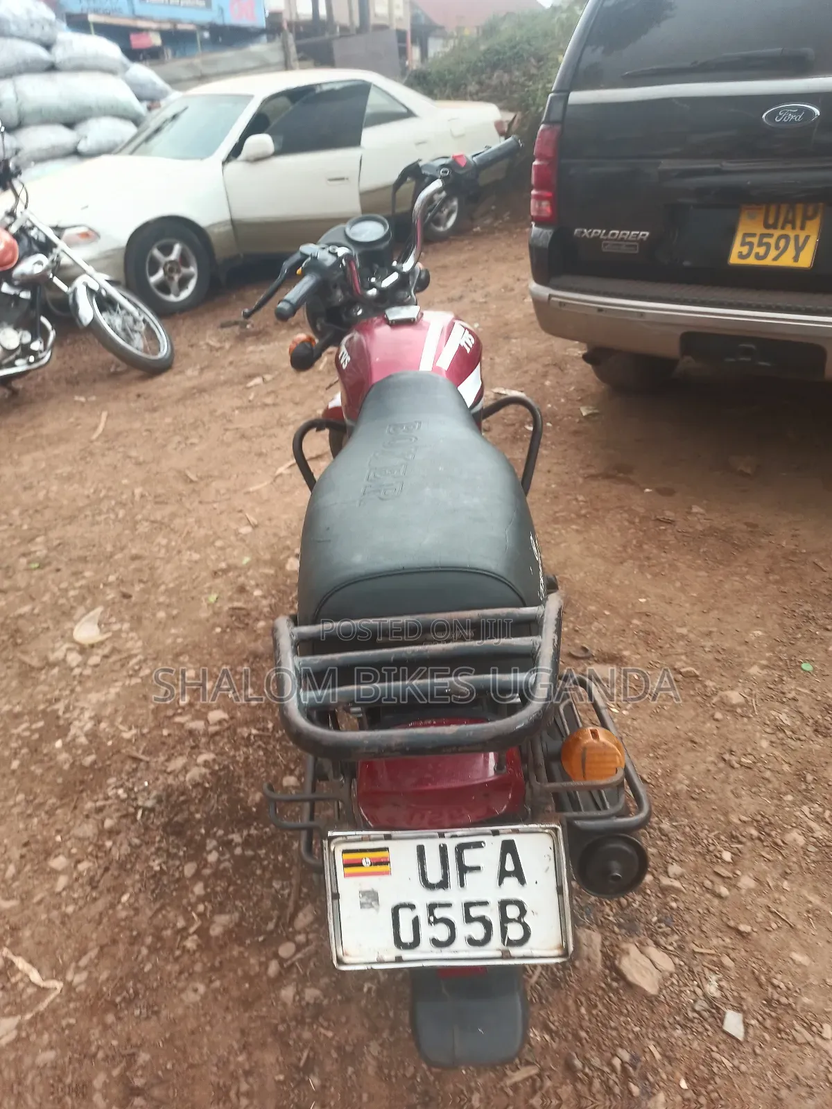 TVS HLX 125 2020 Red