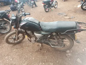 Yamaha Crux 2019 Black