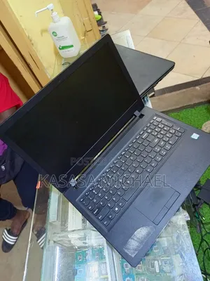 Laptop Lenovo IdeaPad 110 4GB Intel Core I3 HDD 500GB