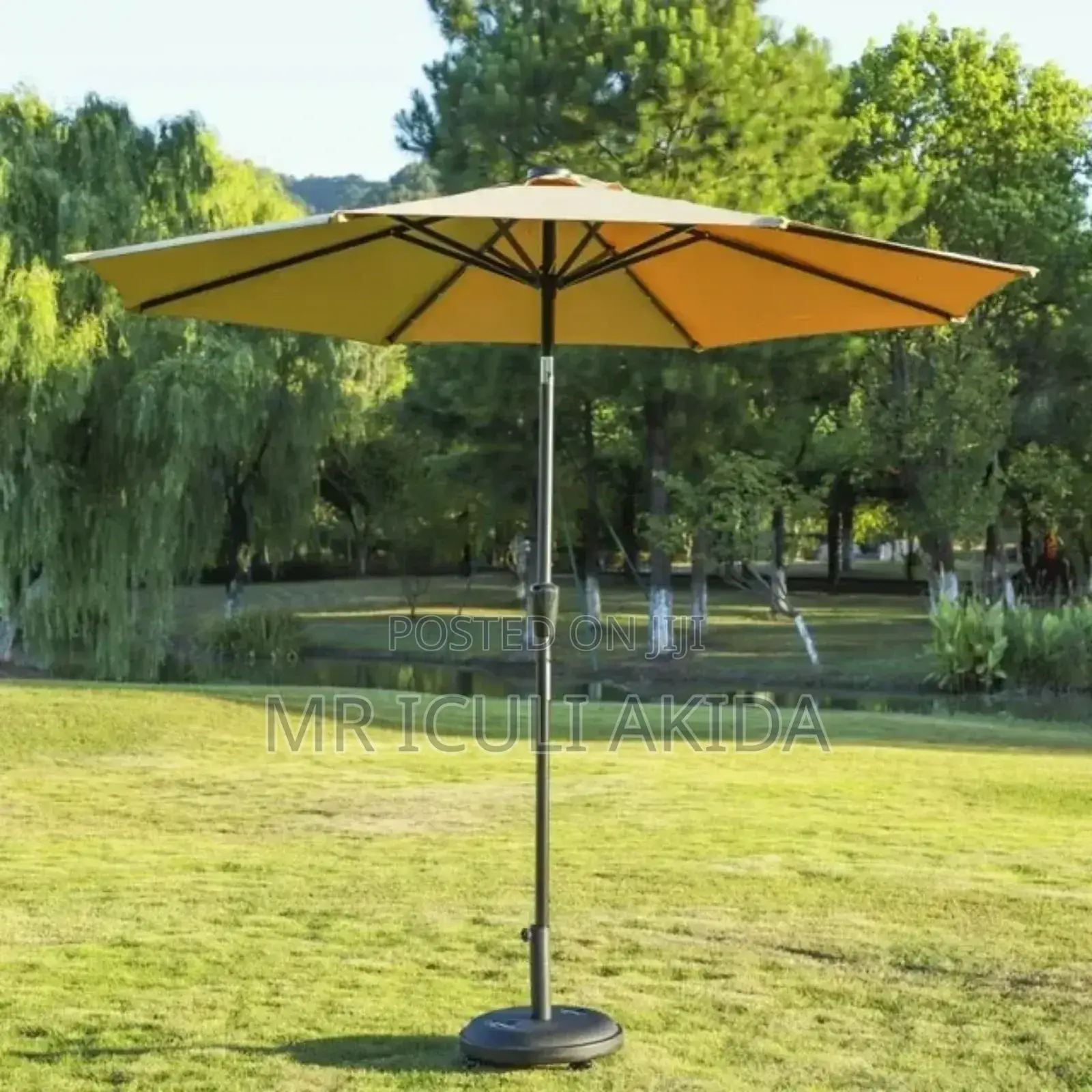 2.7mtrs Cantilever Rotating Garden,Hotel,Restaurant Umbrella