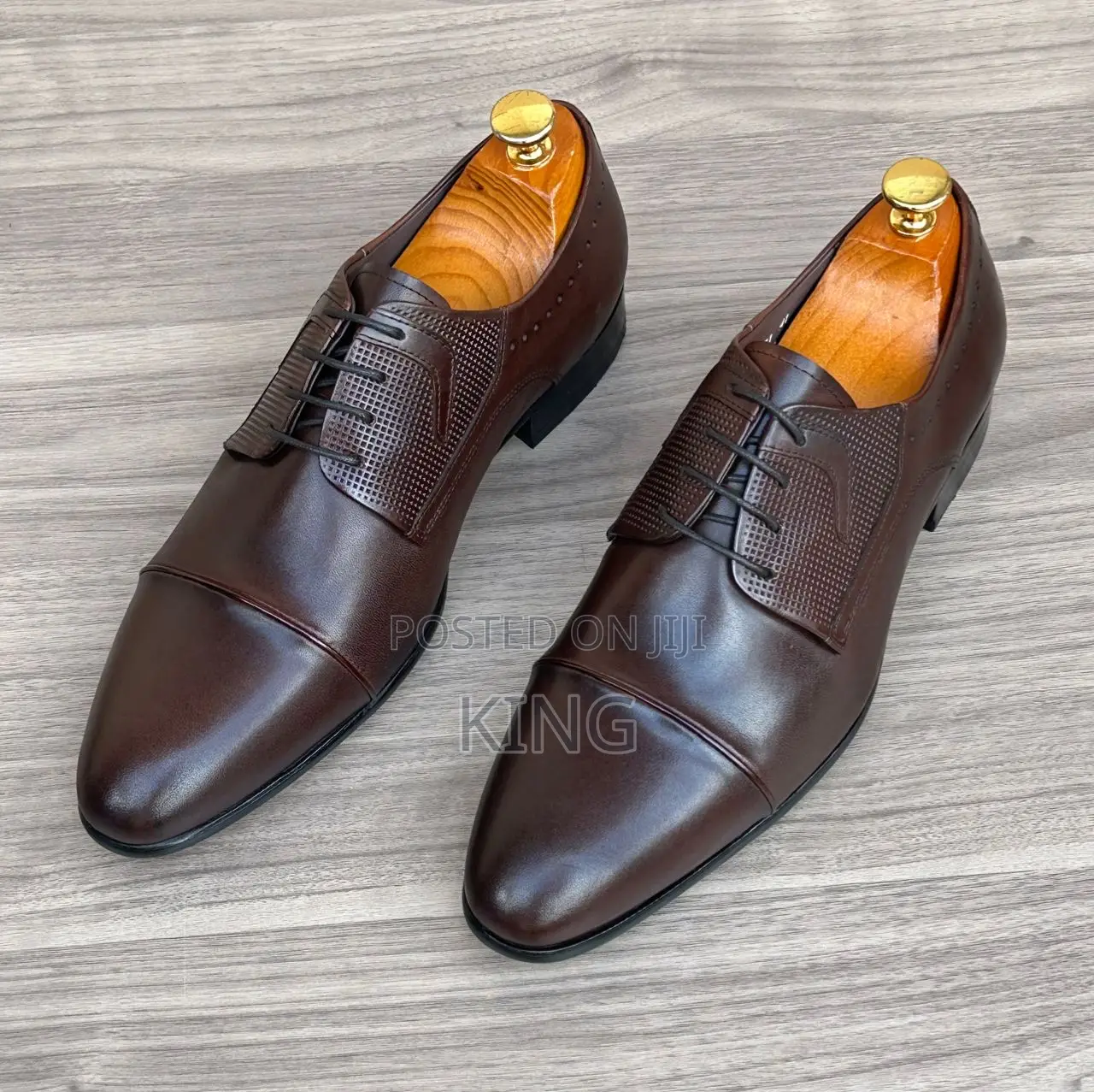 Proper Gent Leather Shoes