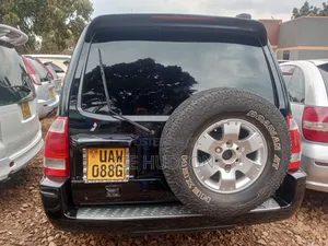 Mitsubishi Pajero 2005 Black