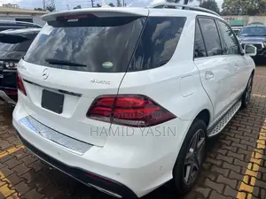 Mercedes-Benz GLE-Class 2016 White
