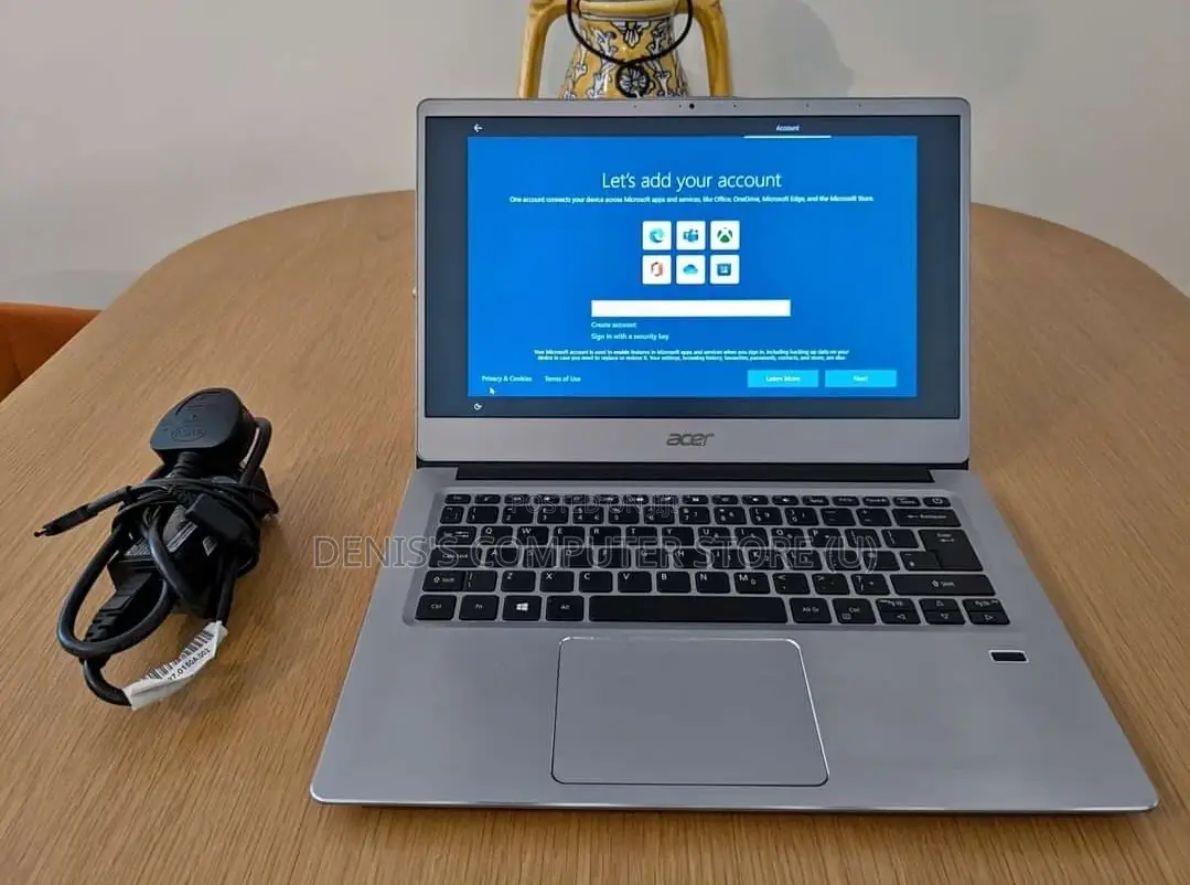 Laptop Acer Switch v 10 4GB Intel Core I3 HDD 256GB