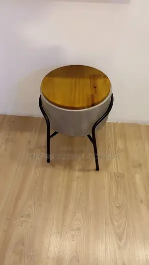 Multipurpose Stool for Homes. Living Rooms / Bedrooms