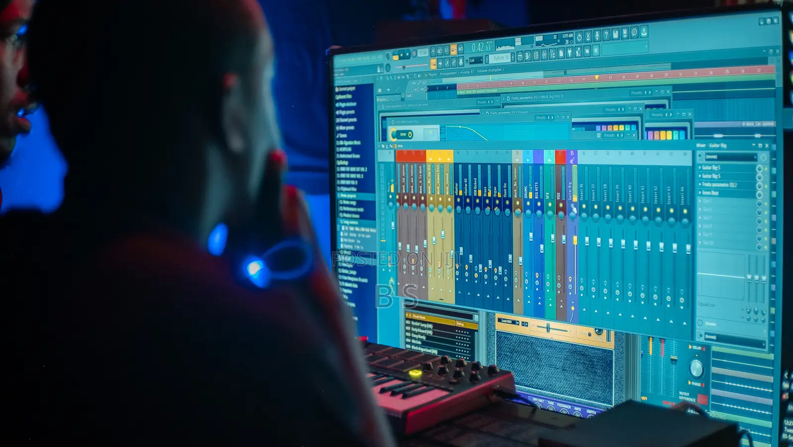 Music Production Lessons: Learn With a Professional