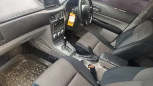 Photo - Subaru Forester 2005 Silver