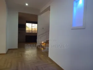 Furnished 5bdrm Duplex in Kira Town for sale