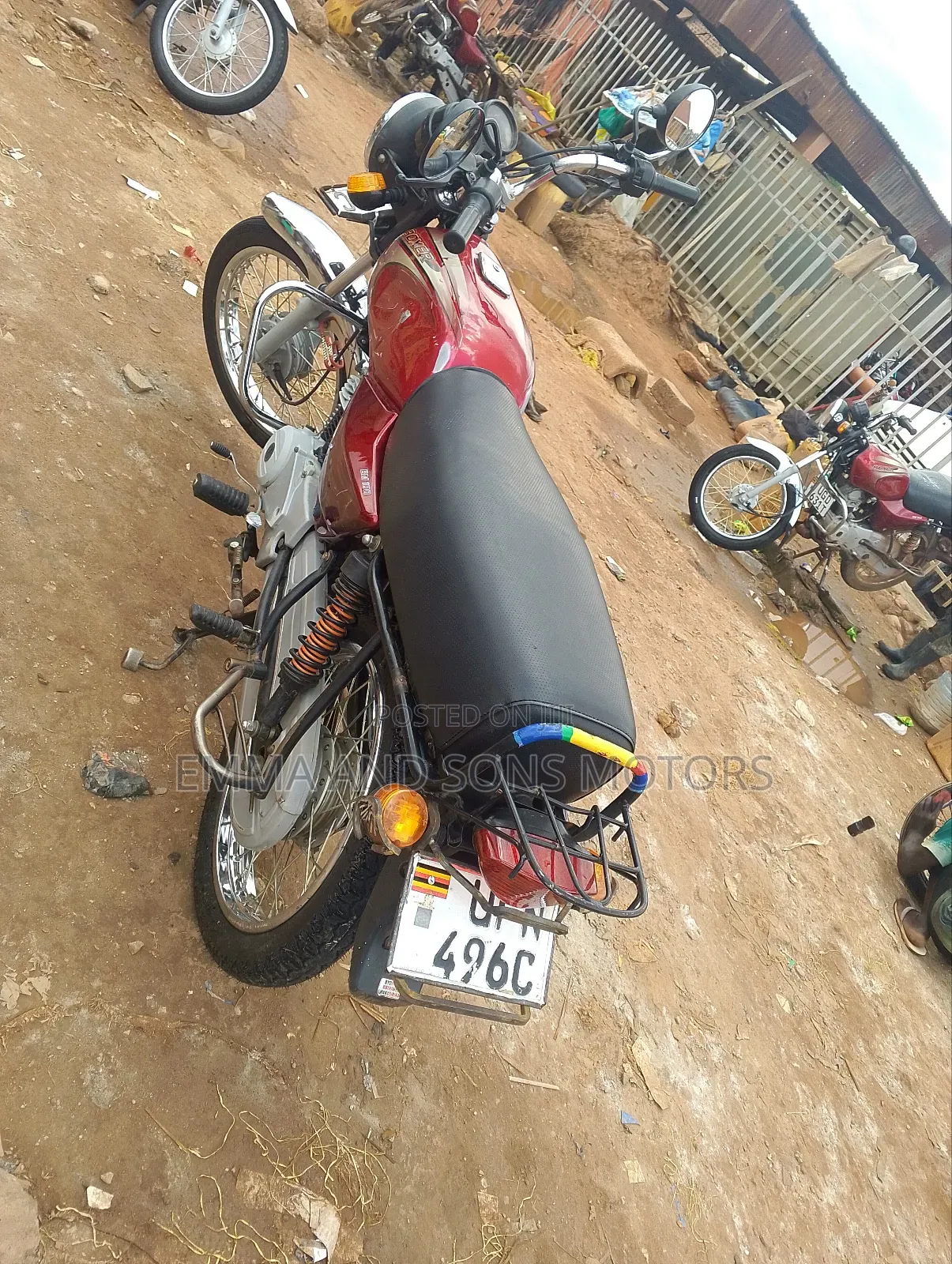 Bajaj Boxer 100 2022 Red