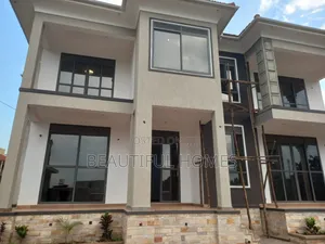 Furnished 5bdrm Mansion in Kira Corporate for sale