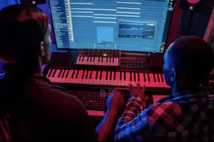 Music Production Lessons: Learn With a Professional