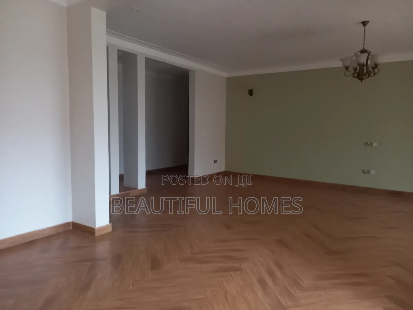 Furnished 6bdrm House in Kira for sale