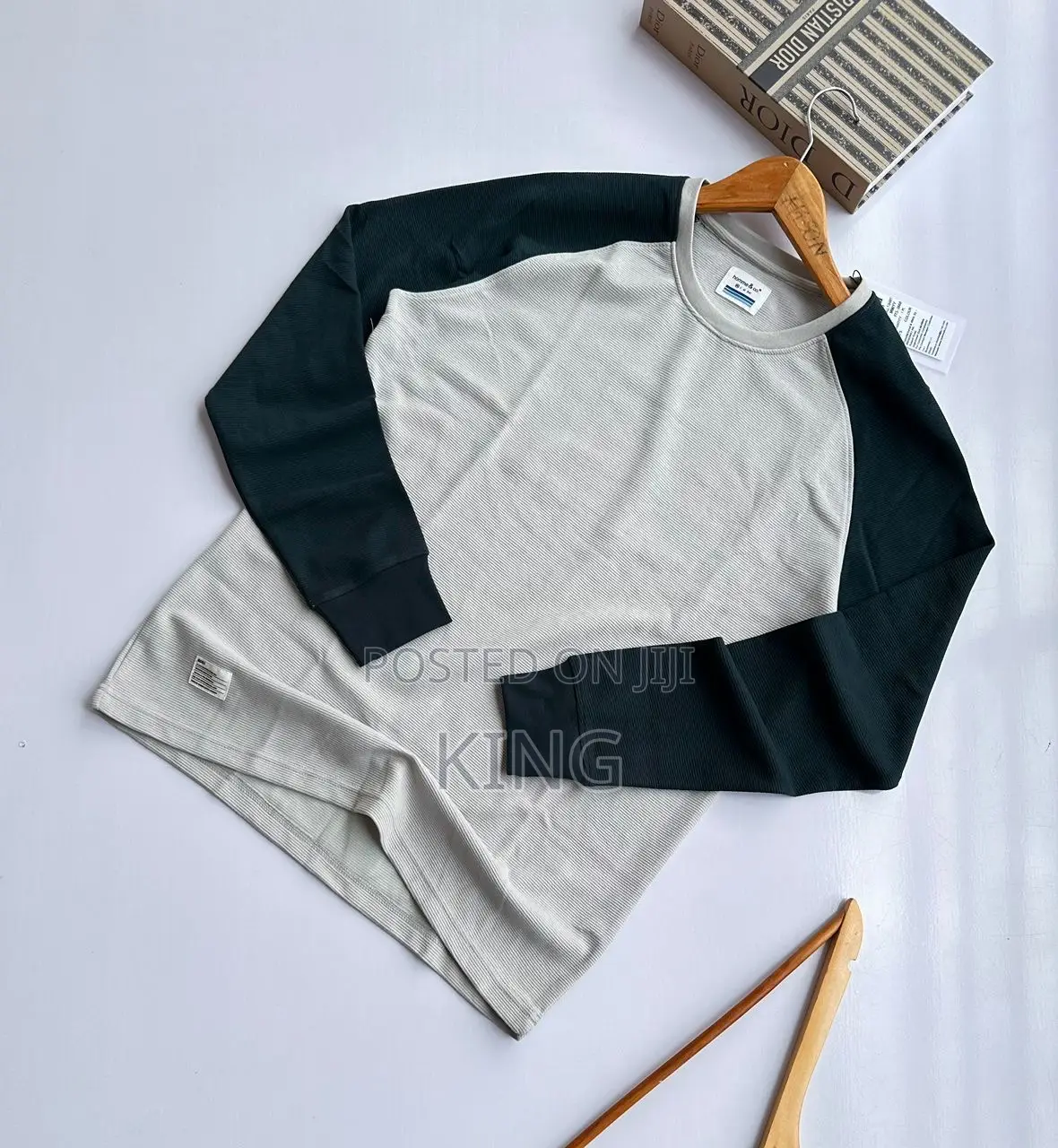Valid Retro T Shirt