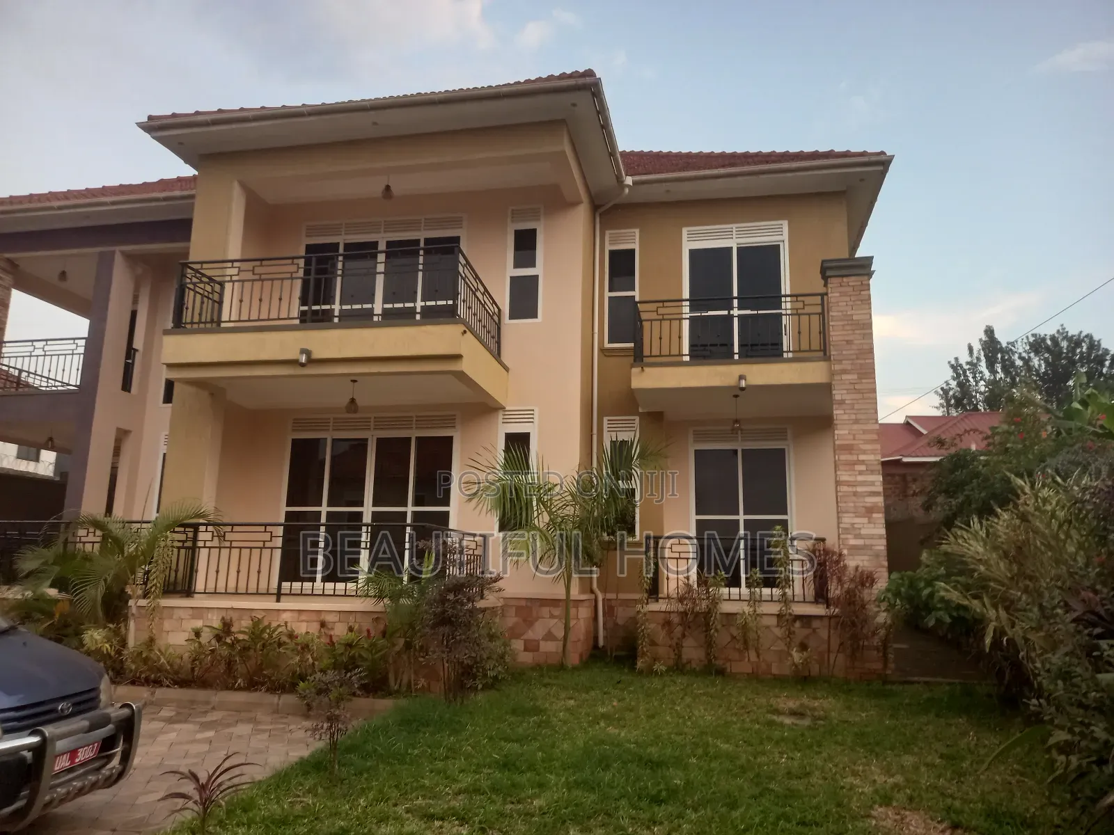 Furnished 6bdrm Mansion in Kira Ministers, Central Division for sale