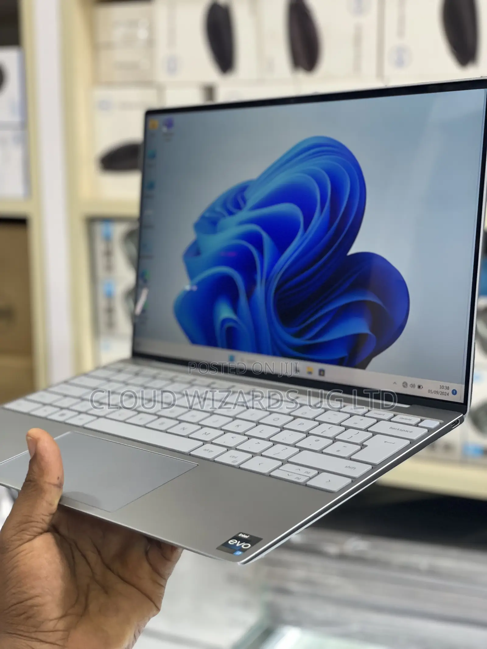 Laptop Dell XPS 13 16GB Intel Core I7 SSHD (Hybrid) 1T