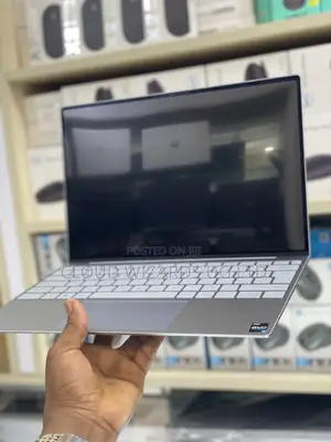 Laptop Dell XPS 13 16GB Intel Core I7 SSHD (Hybrid) 1T
