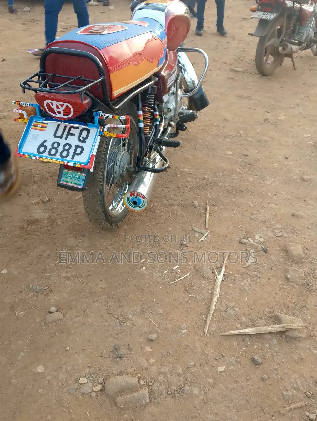 Bajaj Boxer 100 2022 Red