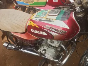 Bajaj Boxer 2018 Red