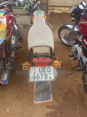 Bajaj Boxer 2018 Red