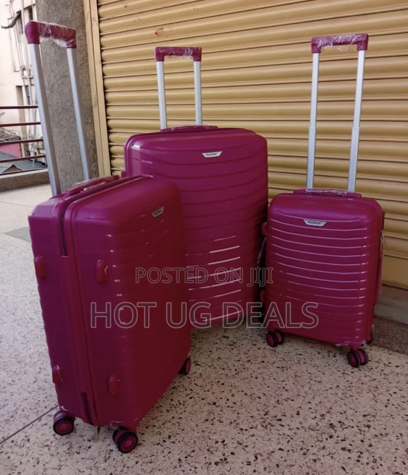 3pcs Set of Waterproof Rubber Suitcase - Colour Varies