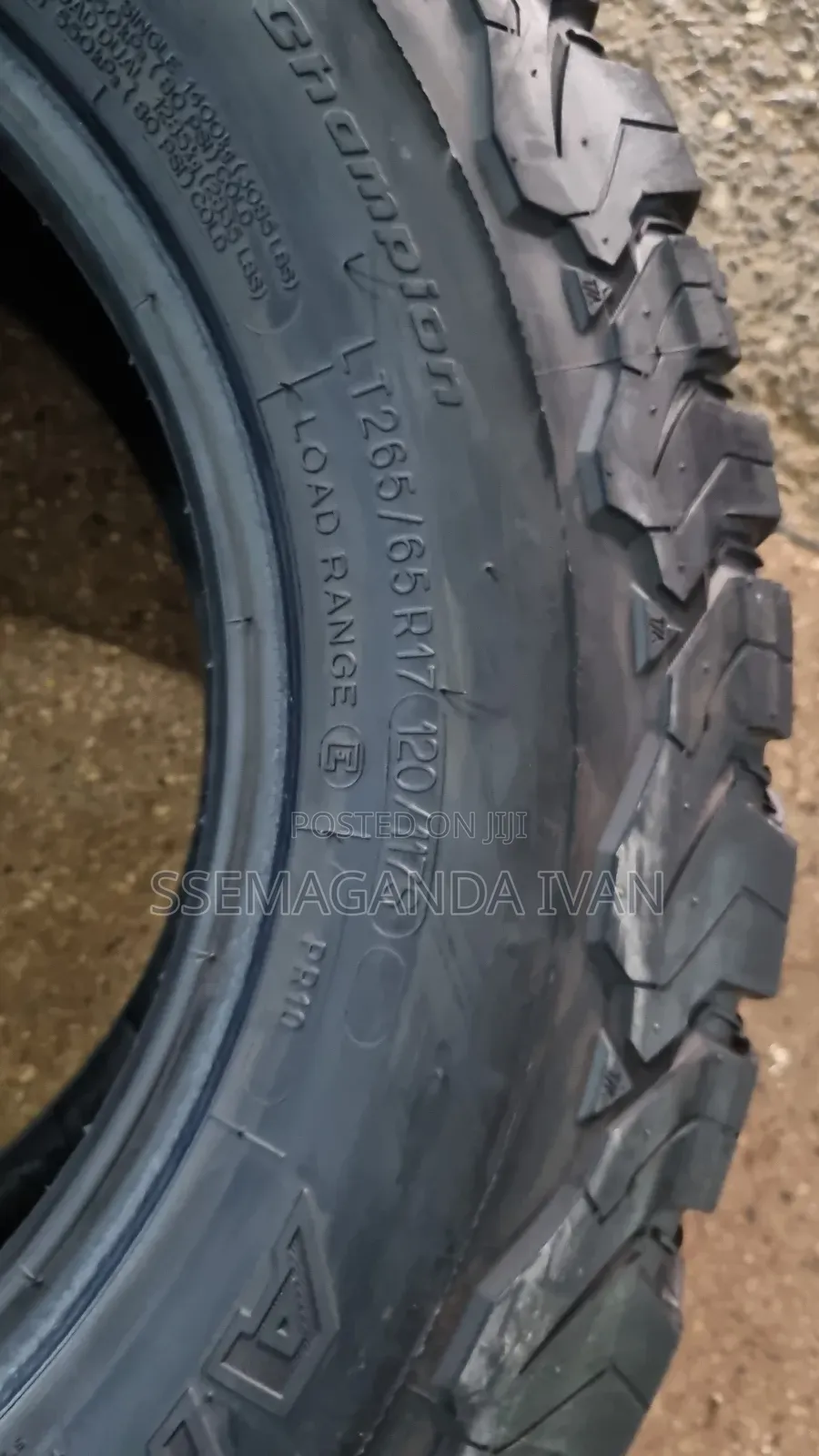 265/65r17 Foreign Used Bf Goodrich in the Best Condition
