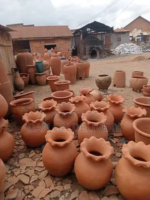 World Natural (Flower Pots)