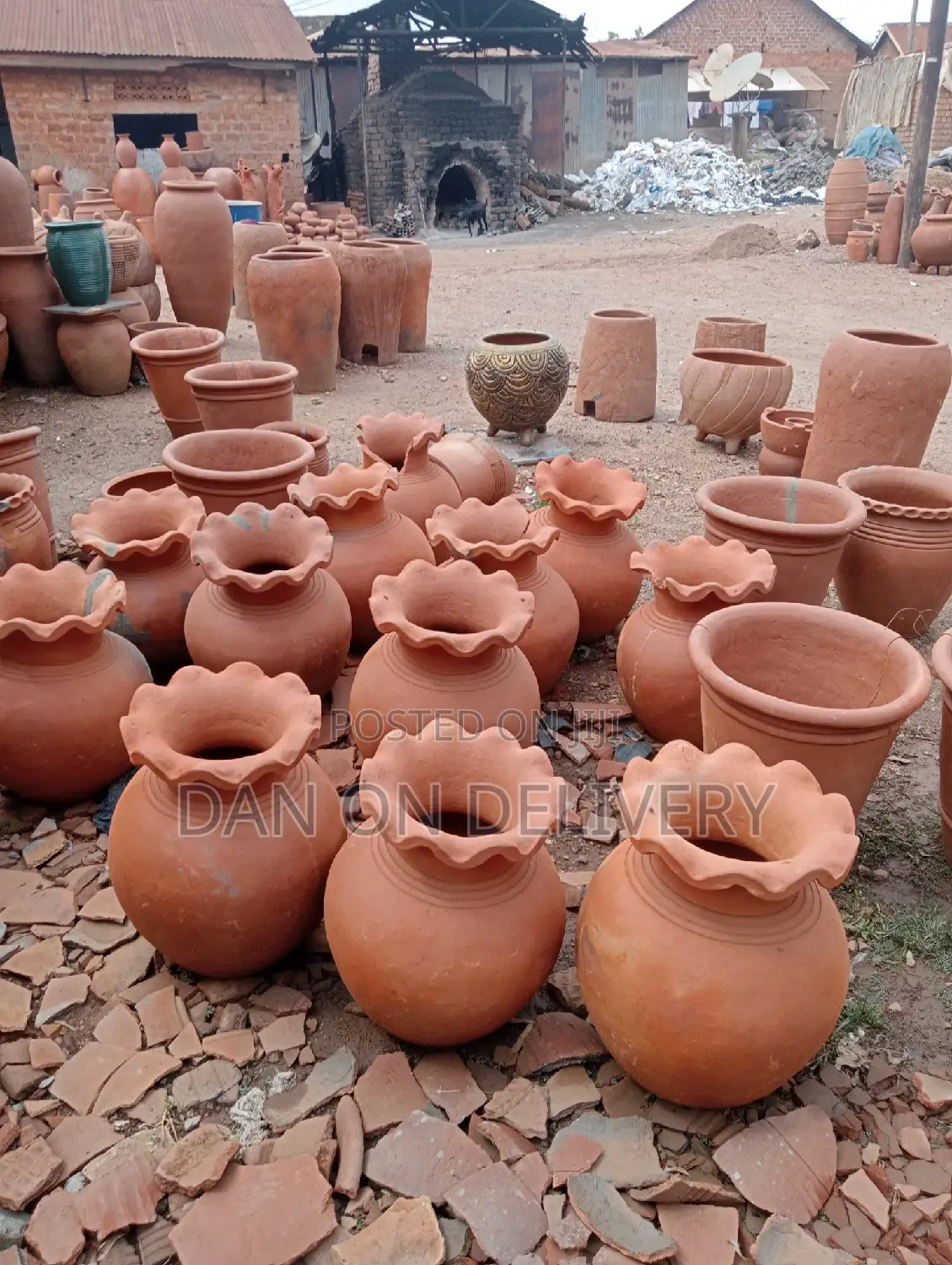 World Natural (Flower Pots)