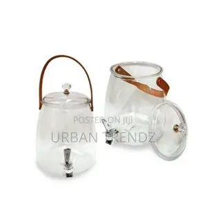 1 Piece of 3L Drinks Beverage Dispenser With Tap