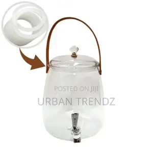 1 Piece of 3L Drinks Beverage Dispenser With Tap