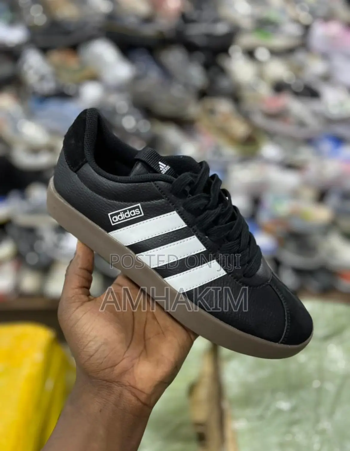 Classic Adidas Neo Court in Stock