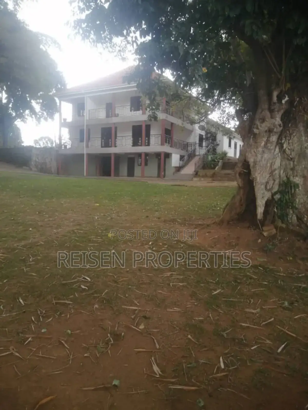 5bdrm Maisonette in Bugiri Estate, Division B for sale