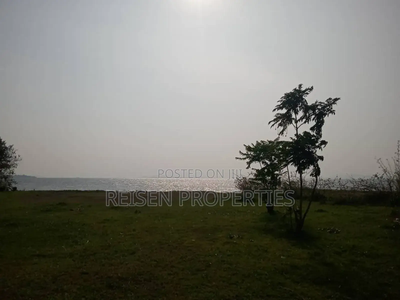 Lake Front Land on Sale in Entebbe Kawuku